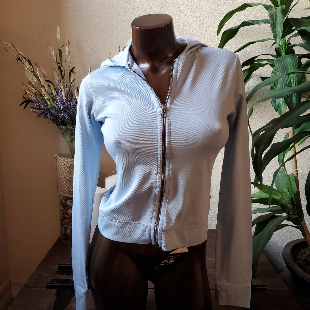 Abercrombie & Fitch. Size M. Baby blue.